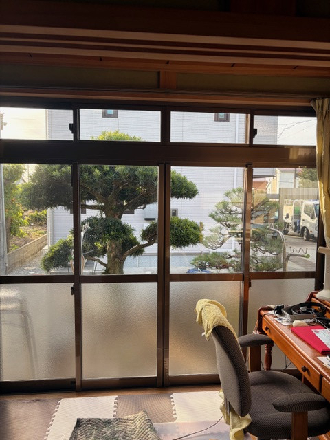 ＩＲワタナベのSグレード内窓を6ヵ所施工！断熱・防音・結露対策で快適リフォーム事例の施工前の写真1