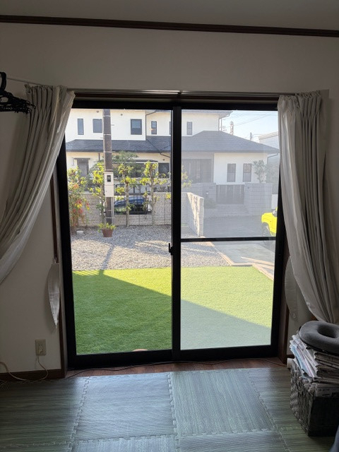 ＩＲワタナベの断熱・防音・結露対策に！Sグレード内窓を6つ設置した施工事例の施工前の写真1