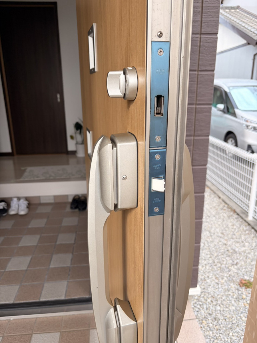 ＩＲワタナベの玄関ドアが閉まらない不具合を解消｜ラッチ交換で安心の出入り口にの施工後の写真1