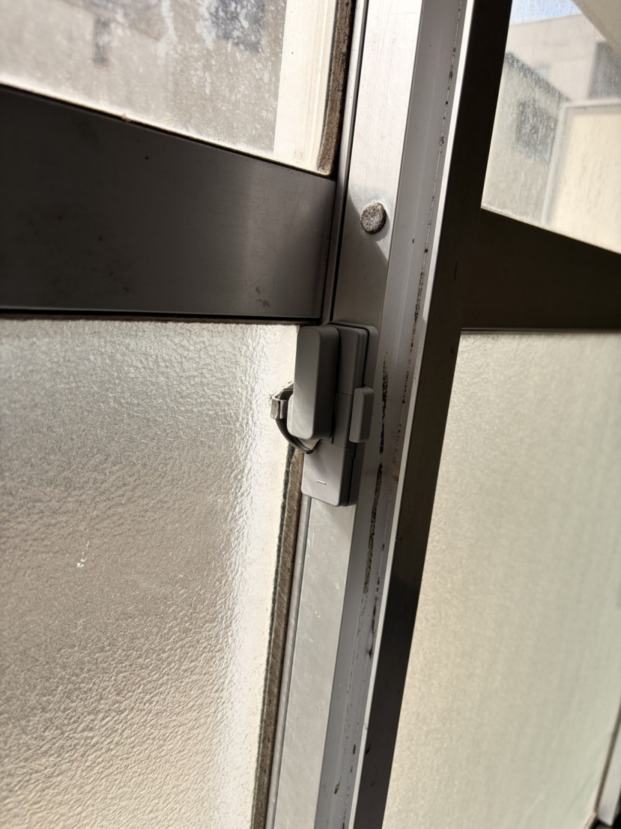 ＩＲワタナベの壊れてしまった窓クレセントを交換｜販売終了品のため現行代替品で対応の施工後の写真1