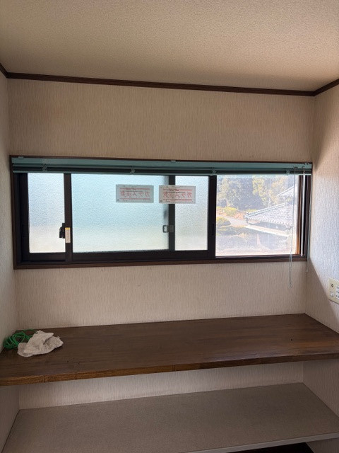 ＩＲワタナベの洋室の寒さ対策に内窓を設置。断熱・防音効果で快適な住まいへの施工後の写真2