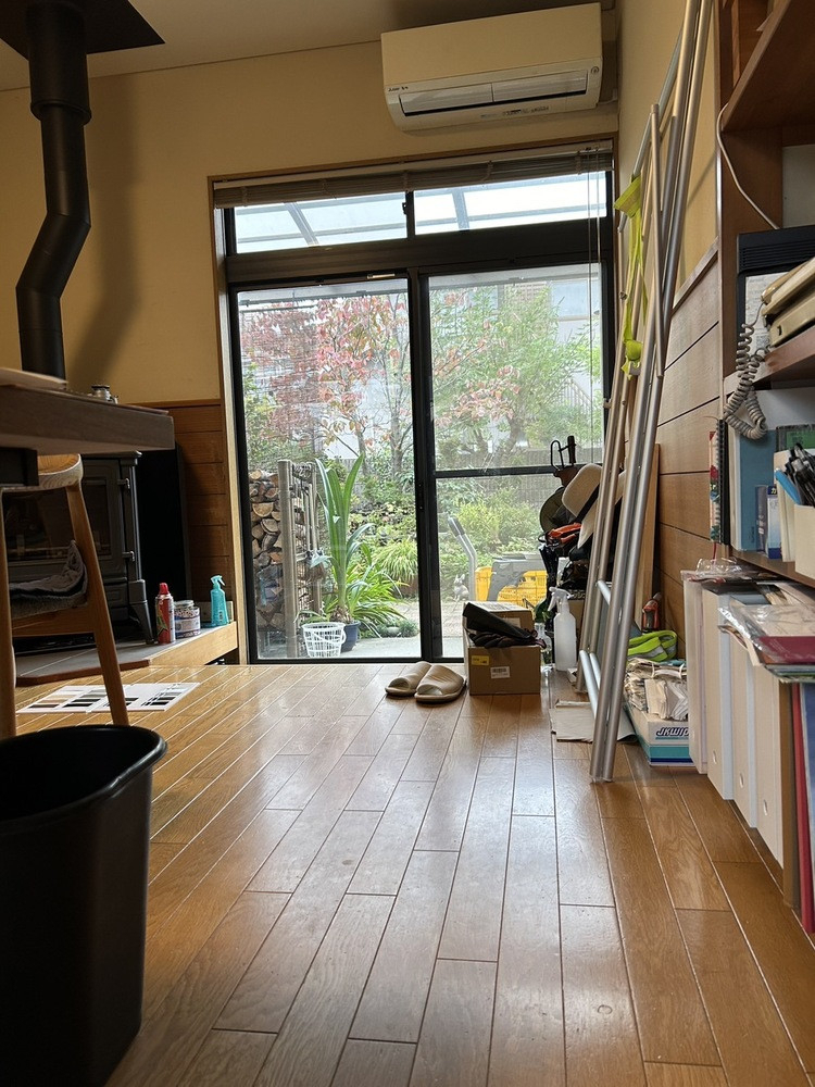 大和建材 窓リノベ事業部のリビングに内窓設置しました！！！の施工前の写真1