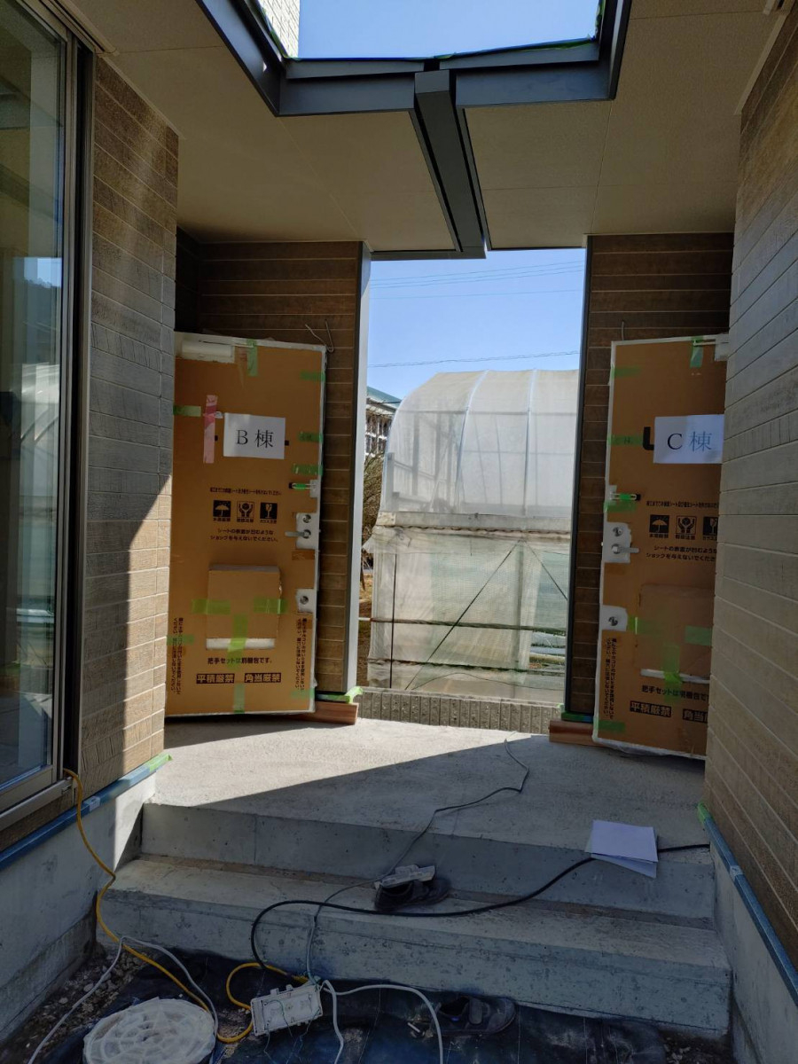 まるやの高知市｜オリジナル間仕切り☆ミの施工前の写真1