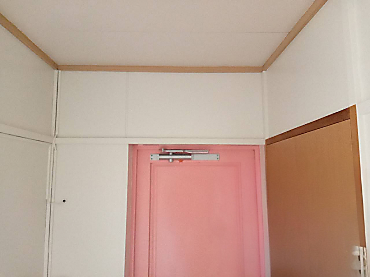 リフォームおたすけDIYの【GW特別企画】開かずの扉よ、永遠にサヨナラ!マド本舗が贈る、笑いと感動のドアクローザー交換劇!の施工後の写真1