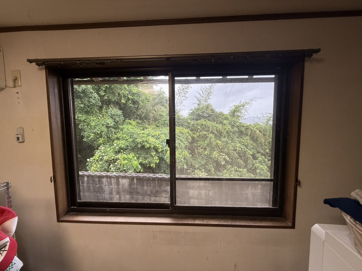 リフォームおたすけDIYの🥵☀️西日よ、さようなら!お子様部屋が快適空間に大変身!インプラスで夏を乗り切るぞー!💪✨の施工前の写真1