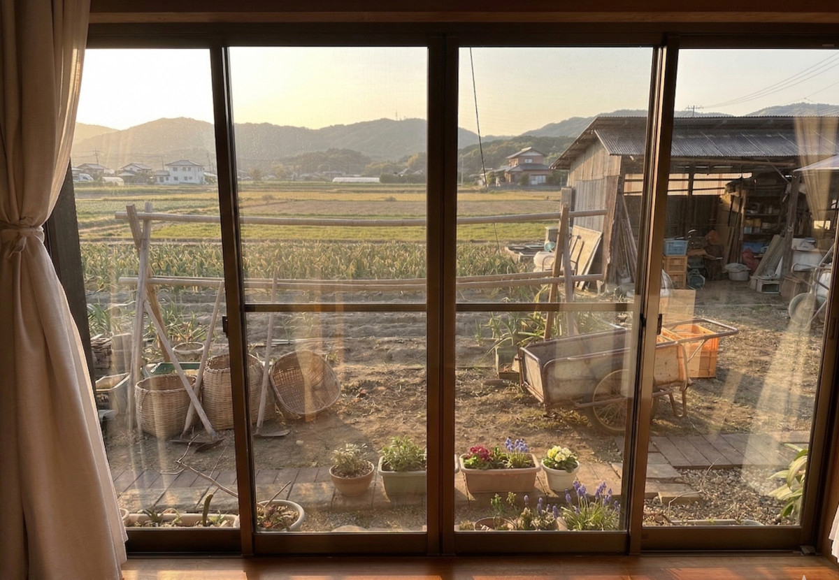 リフォームおたすけDIYの【南あわじ市】玉ねぎも驚く甘い生活！？2026年補助金で叶えた、孫が裸足で駆け回る断熱リフォーム✨の施工前の写真1