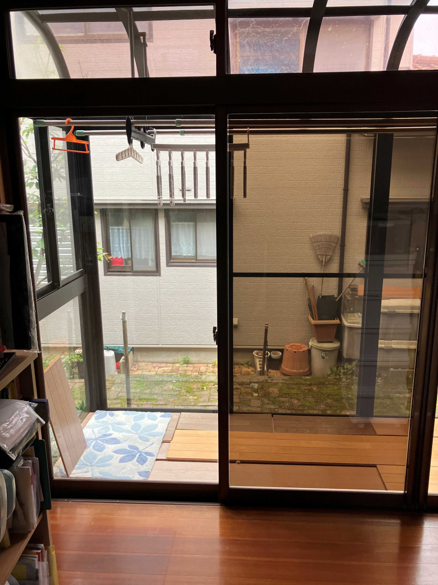 石黒産業のご紹介で再び選ばれた内窓「インプラス」｜断熱効果と結露軽減で快適なお住まいにの施工前の写真2