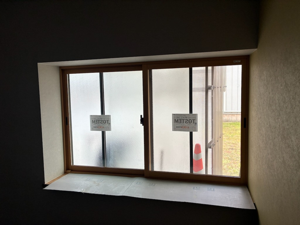 石黒産業の窓と玄関を一貫リフォーム！の施工後の写真1