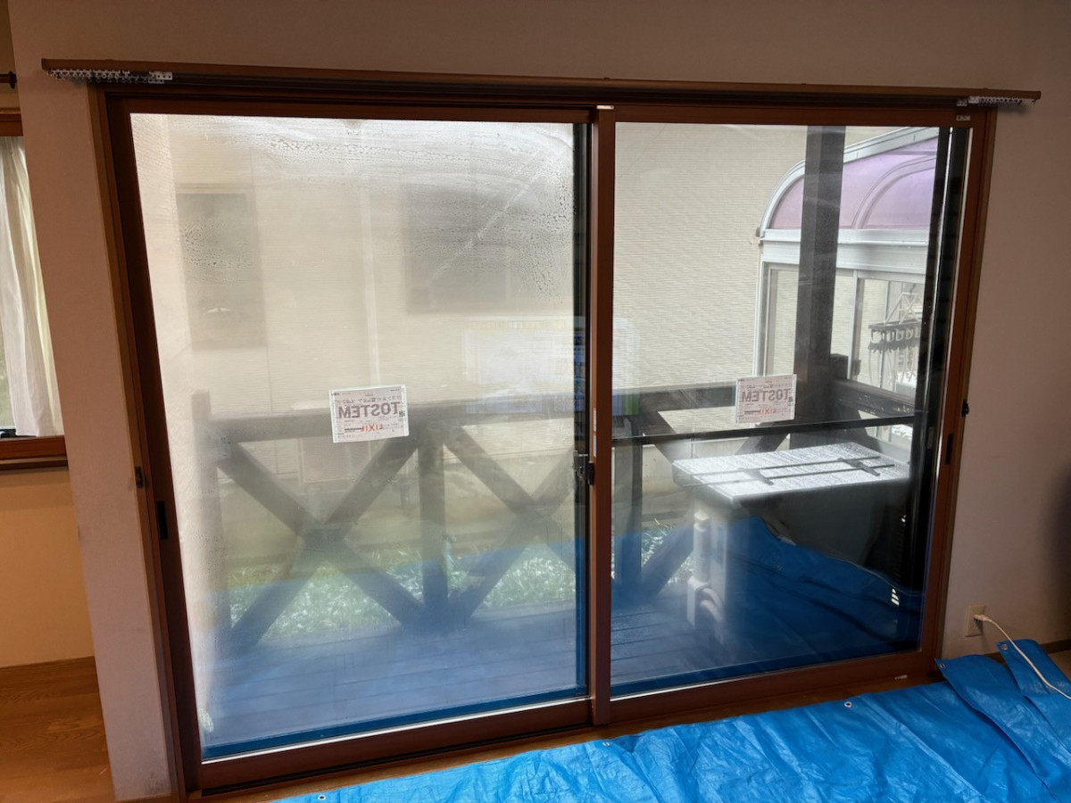 石黒産業の【出窓】木の温もりはそのままに！内窓設置で結露対策の施工後の写真2