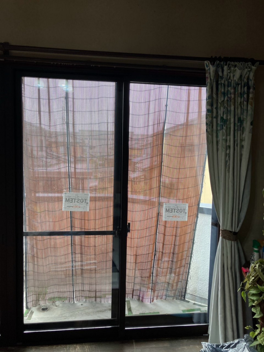 石黒産業のリビングが寒い原因は大きな窓？内窓で断熱対策【射水市】の施工後の写真3