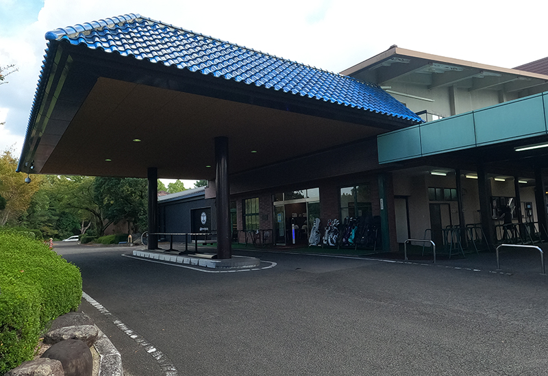 道後ゴルフ俱楽部⛳ 吉村硝子のブログ 写真2