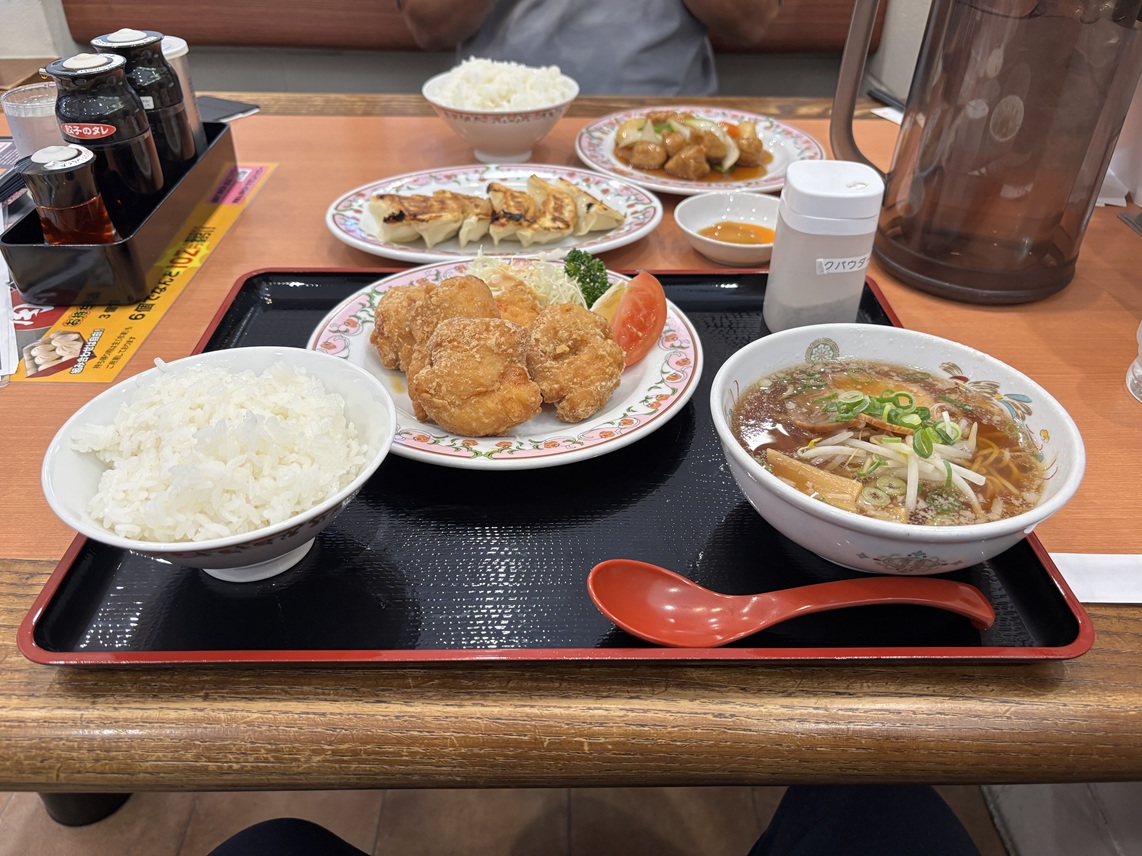 餃子の王将(現場ランチ)🥟 吉村硝子のブログ 写真1