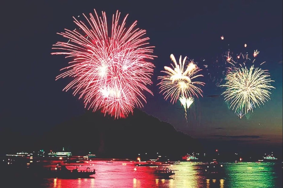 風早海まつり花火🎆 吉村硝子のブログ 写真2