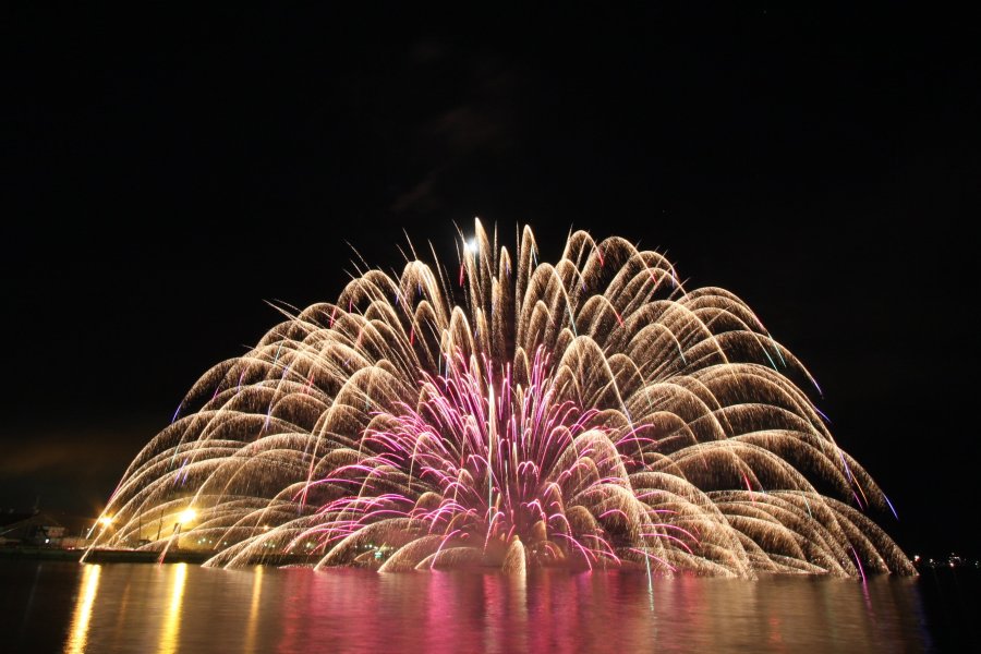 松山港まつり・三津浜花火大会🎆 吉村硝子のブログ 写真1