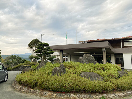 大洲ゴルフ俱楽部⛳ 吉村硝子のブログ 写真1