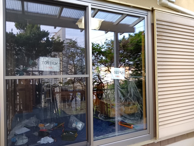 吉村硝子の【今治市】ガラス交換だけじゃもったいない!/リプラスの施工後の写真1