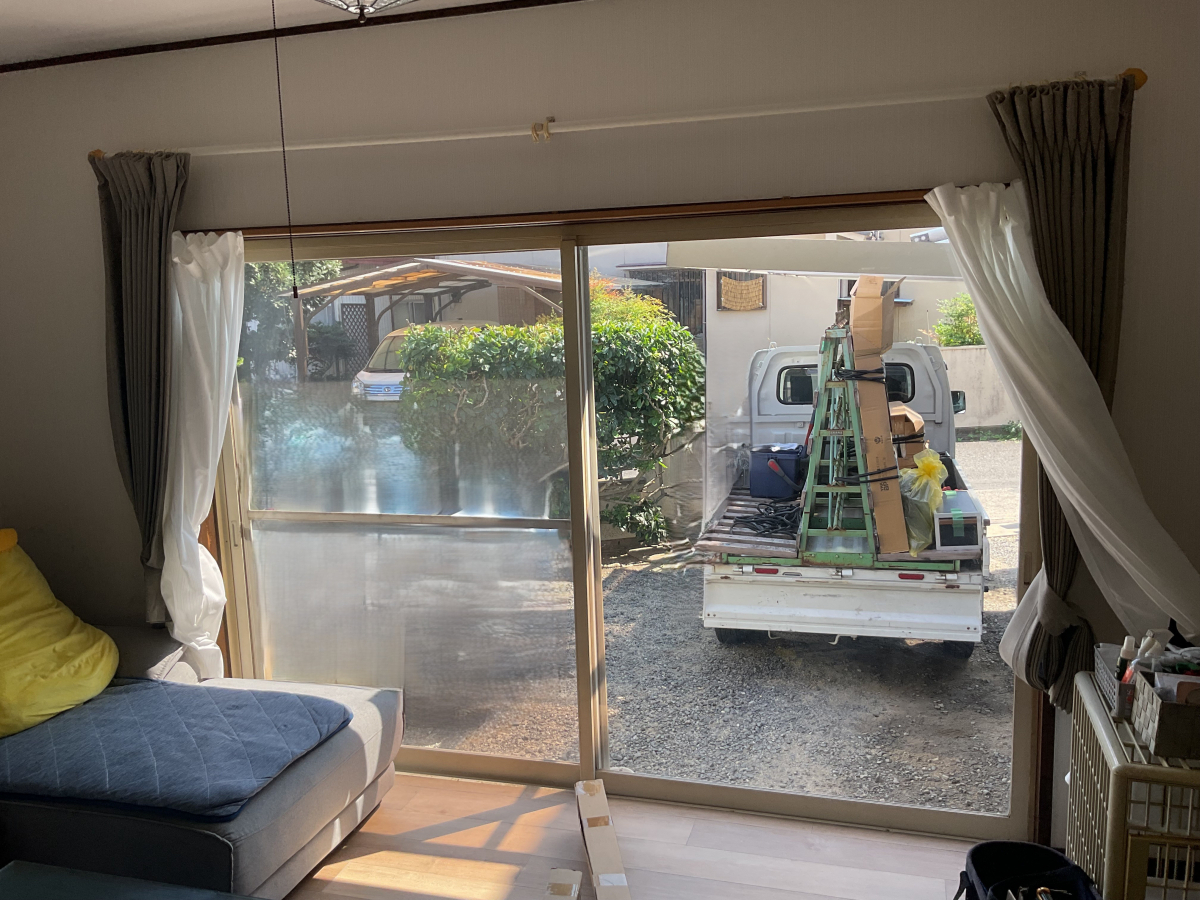 吉村硝子の【松山市】インプラスの施工前の写真1