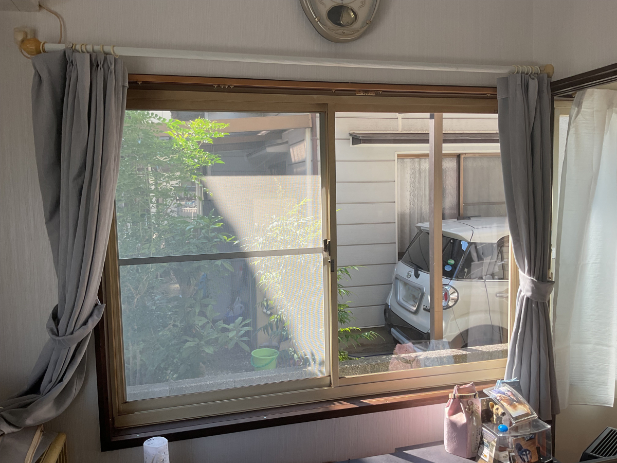 吉村硝子の【松山市】インプラスの施工前の写真1