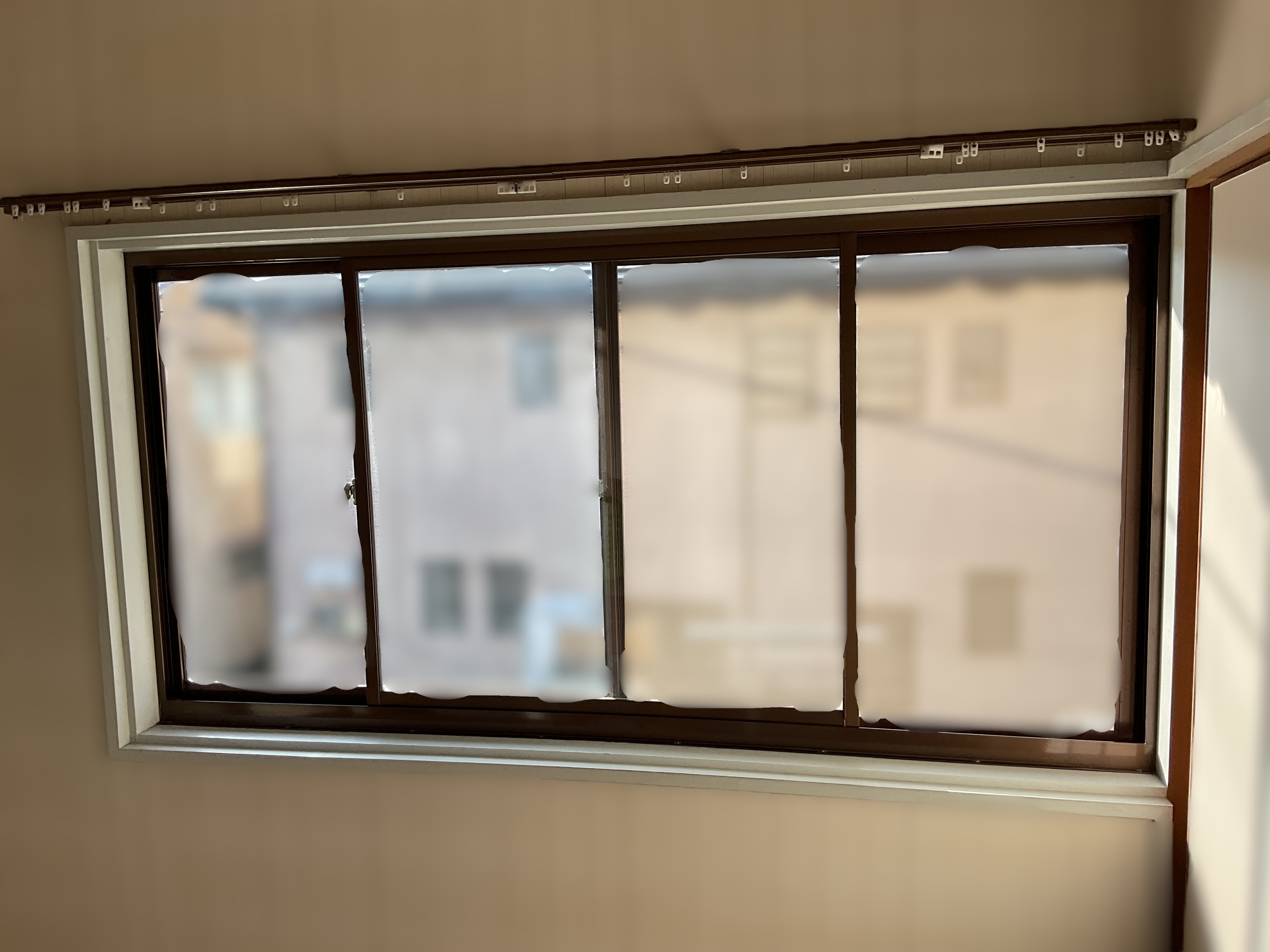 吉村硝子の【松山市】インプラスの施工前の写真1