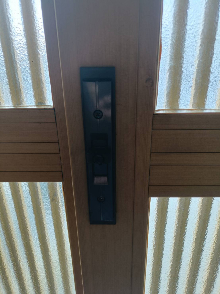 マドカラの玄関引違戸の錠交換で安心安全な毎日へ🔐の施工後の写真3