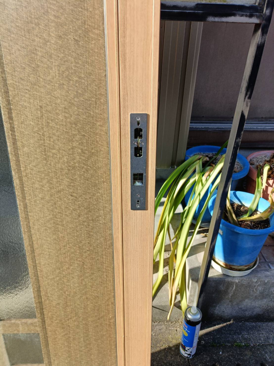 マドカラの玄関引戸錠交換で防犯性アップ🔐の施工後の写真3
