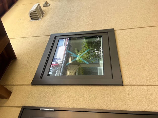 石田ガラス店の【愛知郡東郷町】冬の寒いトイレを内窓で解決!半日でできる断熱・結露対策の施工後の写真1
