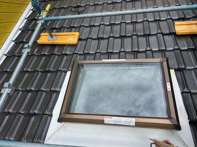 石田ガラス店の雨漏り不安を半日で解消！愛知郡東郷町のトップライト交換事例の施工後の写真1