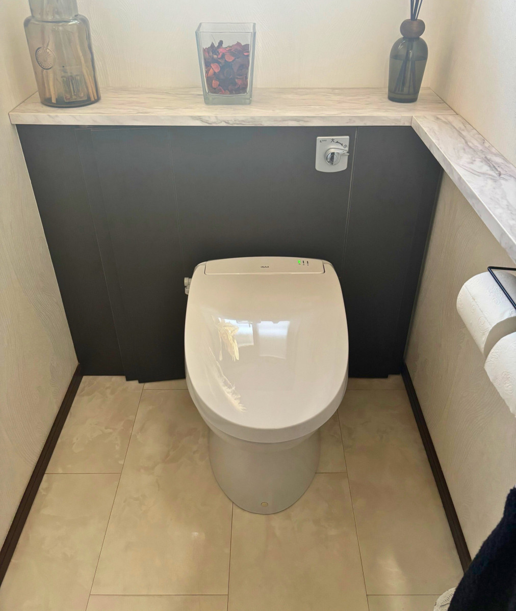 和み工房 兵庫の【加古川市】LIXILトイレ便座取替工事　 ノズルからの漏れ・黄ばみ・掃除のストレスを一気に解消！の施工後の写真1