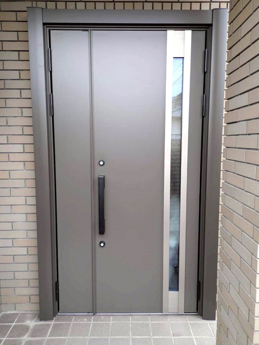 和み工房 兵庫の【加古川市】補助金を最大活用！内窓＋高断熱玄関ドアをカバー工法で取替リフォームの施工後の写真1