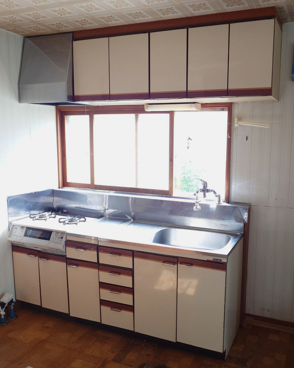 内ヶ島製作所の【キッチン取替】の施工前の写真1