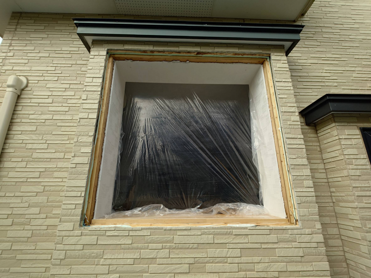 内ヶ島製作所の【外窓交換】の施工前の写真2