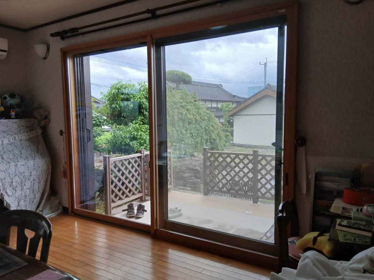 江上トーヨー住器の窓・玄関リフォーム超大型補助金まもなく終了 補助金活用内窓設置施工事例の施工後の写真1