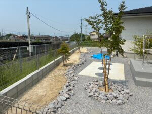 江上トーヨー住器の新築外構デザインの施工後の写真1
