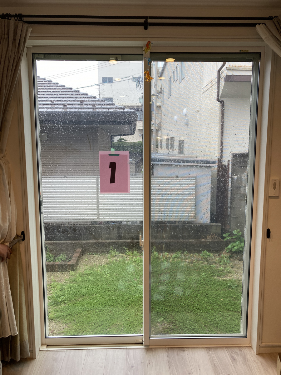 ホンダトーヨー住器のリクシル（インプラス開き窓　FIX）～お客様の声～の施工前の写真1