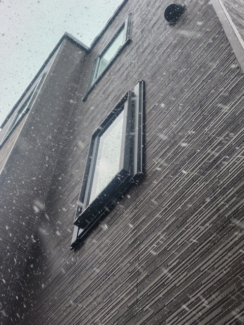 手稲ガラスの【先進的窓リノベ】2026年も補助金継続決定！高断熱の外窓へ交換の施工後の写真2