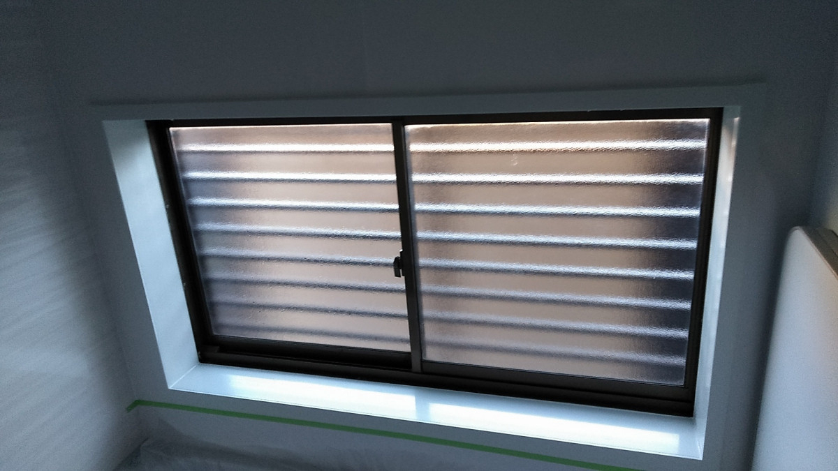 OGKのヒートショック対策　内窓施工の施工前の写真1