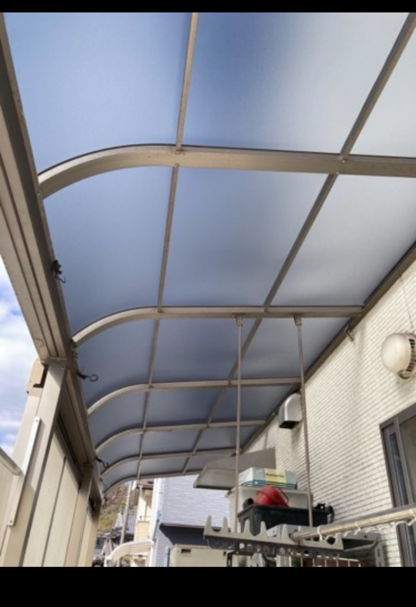 赤石建商の強度はガラスの２００倍？！テラス屋根材張替え工事の施工後の写真1