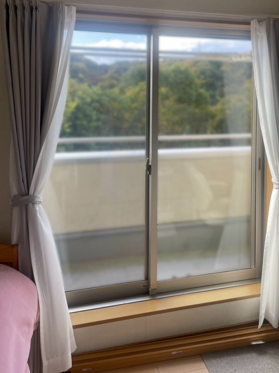 エンデバーの【テラス窓】お部屋に自然となじむ内窓リフォームの施工前の写真1
