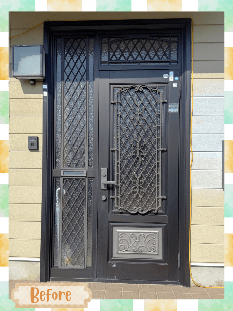播州トーヨー住器 中播支店の🏠宍粟市🏠スマート機能で安心と快適をプラス｜Familock付き玄関ドアに交換の施工前の写真1