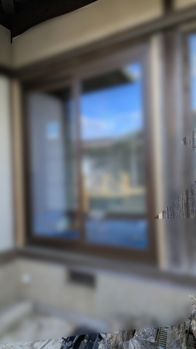 あおきリフォームのヨーロッパからの輸入窓、ガラス及び窓の改修工事。の施工後の写真1