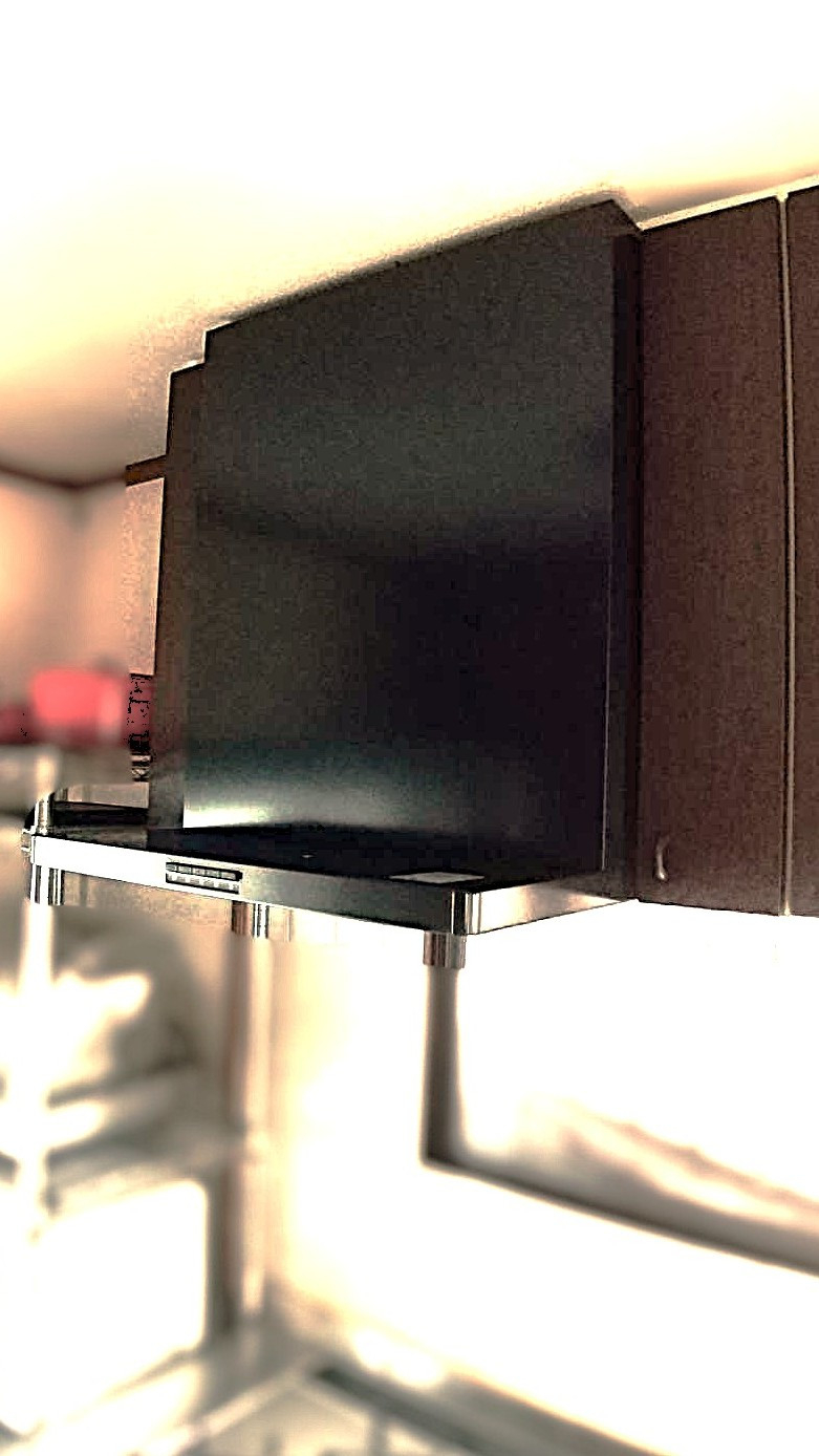 リフォームショップ なかみちのレンジフード交換工事✨お手入れラクで快適キッチンへ🍳の施工後の写真1