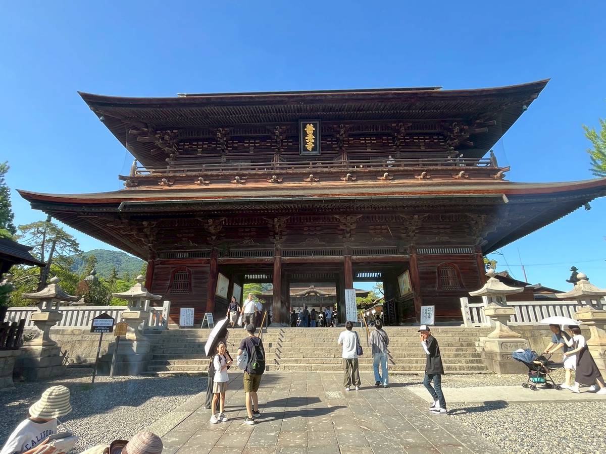 取引先様の社員旅行 TAKAOZAIMOKUのブログ 写真4