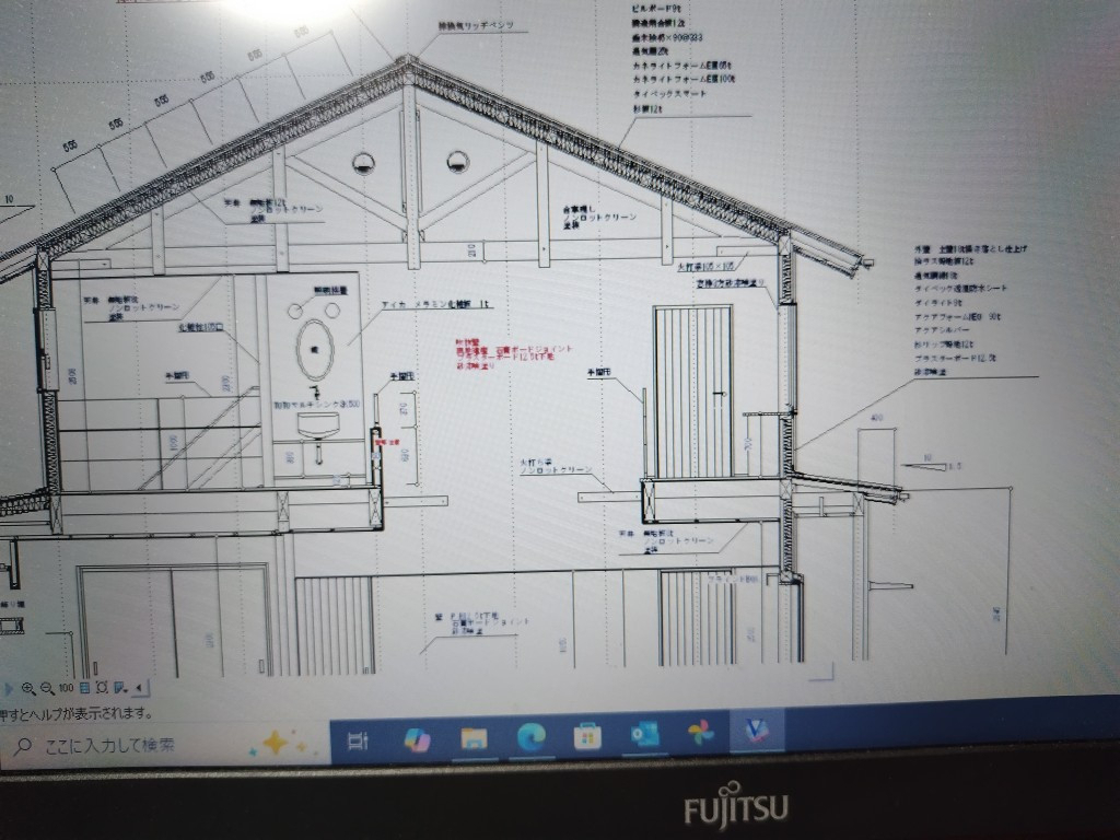 TAKAOZAIMOKUの吹抜渡り廊下の明り取り窓の施工前の写真2