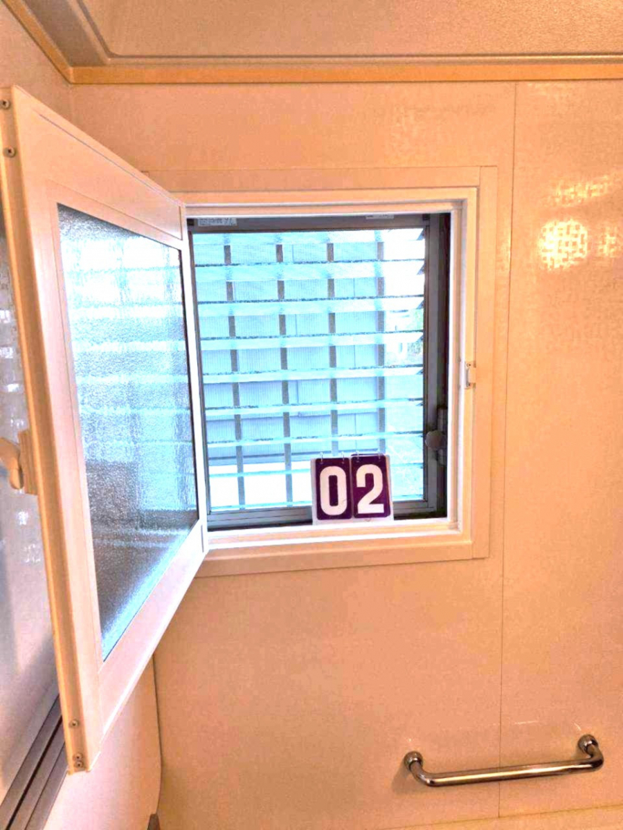 Riforma相模原店の東京都　町田市　寒さ対策にインプラス（内窓）設置工事の施工後の写真2