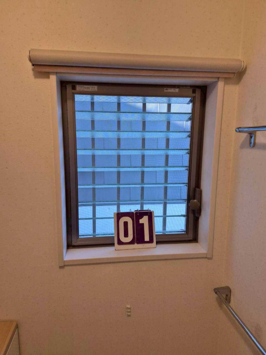 Riforma相模原店の東京都　町田市　寒さ対策にインプラス（内窓）設置工事の施工前の写真1