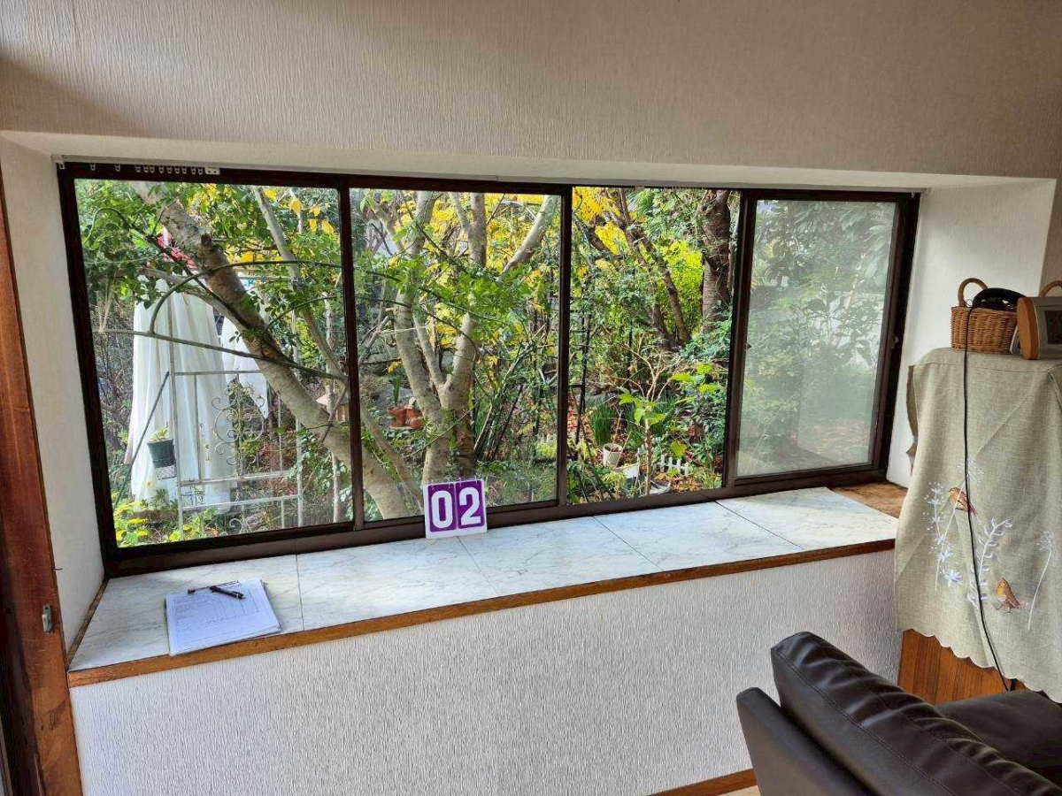 Riforma相模原店の神奈川県相模原市　窓際の寒さ暑さ対策に！の施工前の写真2