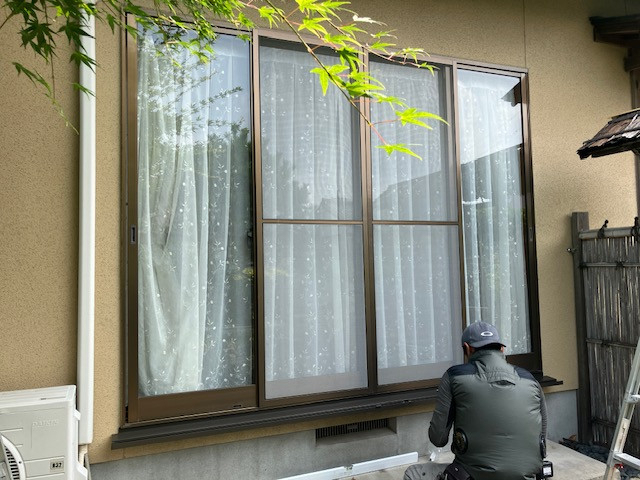 Riforma 浜松店の後付けシャッターで防犯台風対策!の施工前の写真1