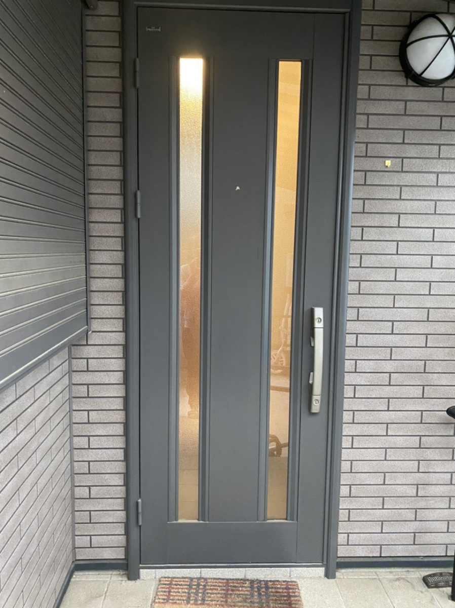 Riforma千葉店のドアを閉めたままでも風が通る Riforma千葉店の施工前の写真1