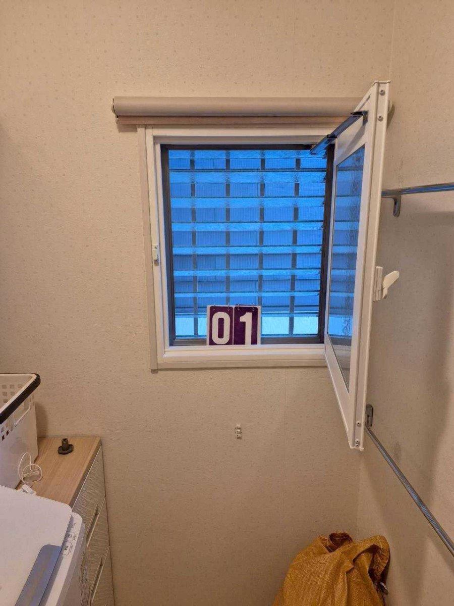 Riforma千葉店の千葉県　千葉市花見川区　寒さ対策にインプラス（内窓）設置工事の施工後の写真2