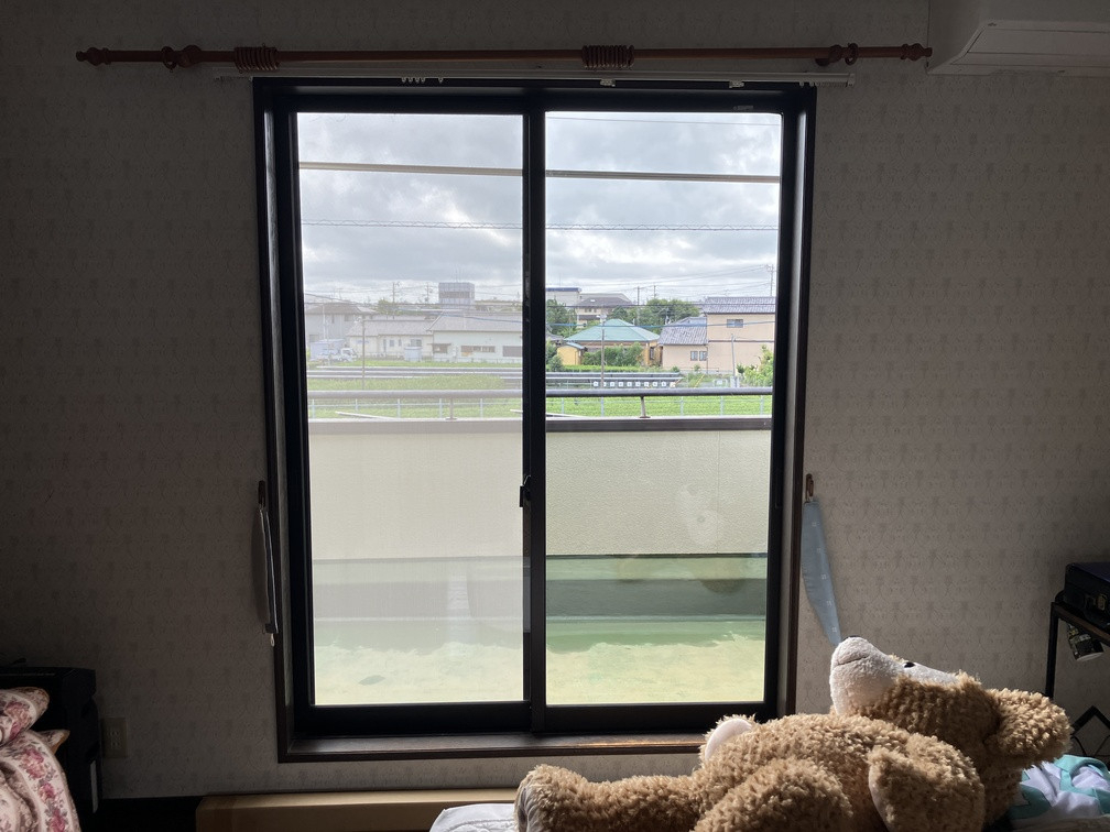 クリエイトの🏡夏の暑さ・防音・防犯も解決!LIXILインプラスで快適空間へ・・・補助金65000円出ました!の施工前の写真1